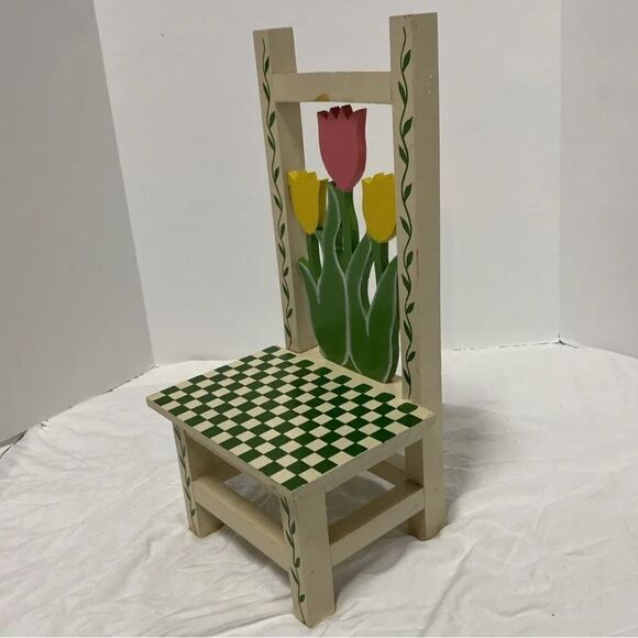 Vintage Hand Painted Wooden Doll Chair With Hand Carved Floral Cutout Design - Picture 7 of 9